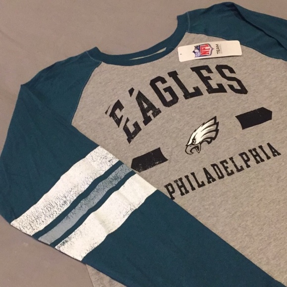 NFL Team- Men's Official Long Sleeve Sports Tee - Picture 3 of 6